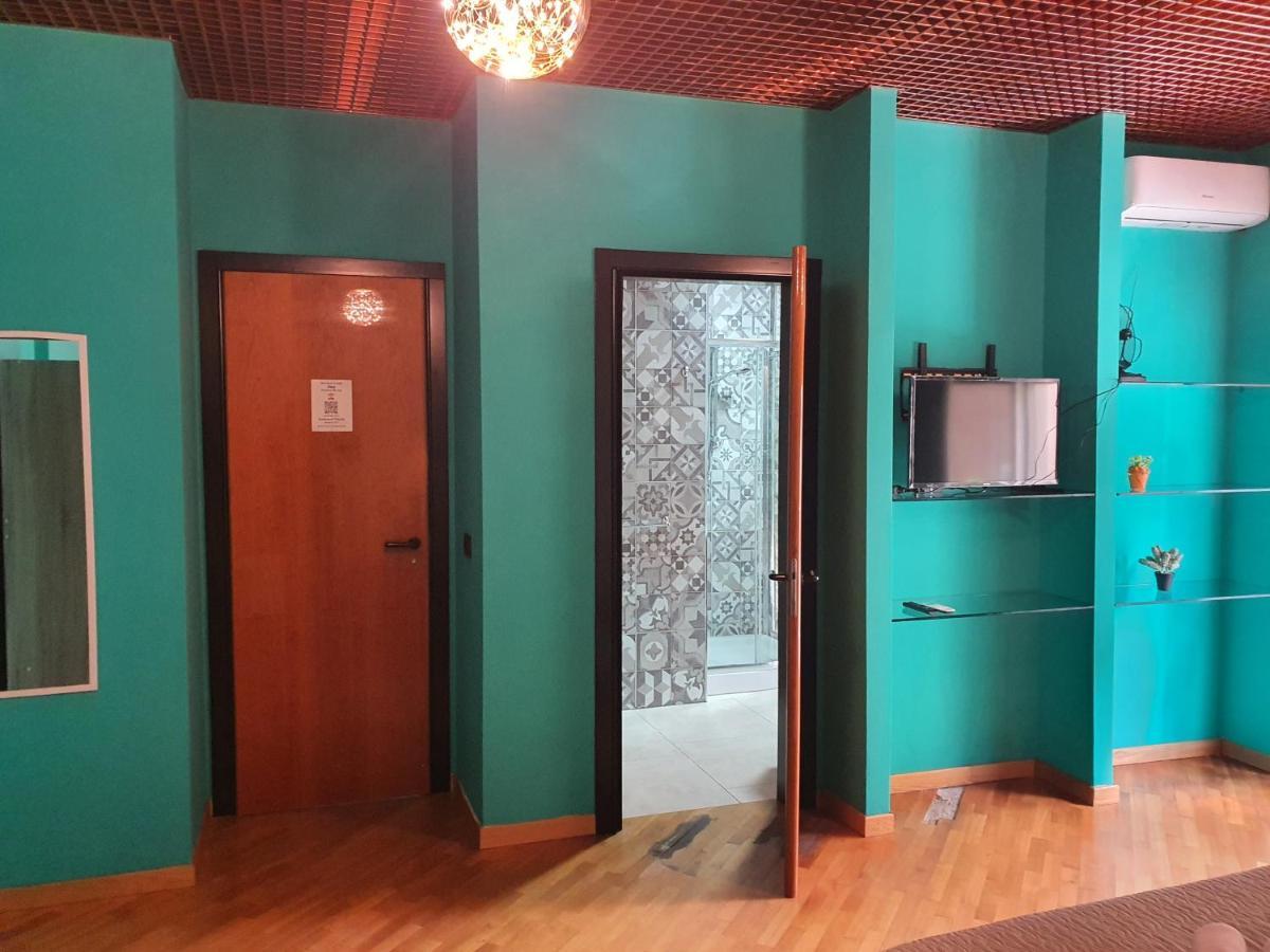 B B Desy Bed & Breakfast Caserta Exterior photo